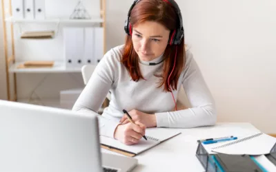 Co to liceum w chmurze? Kompletny przewodnik po edukacji online